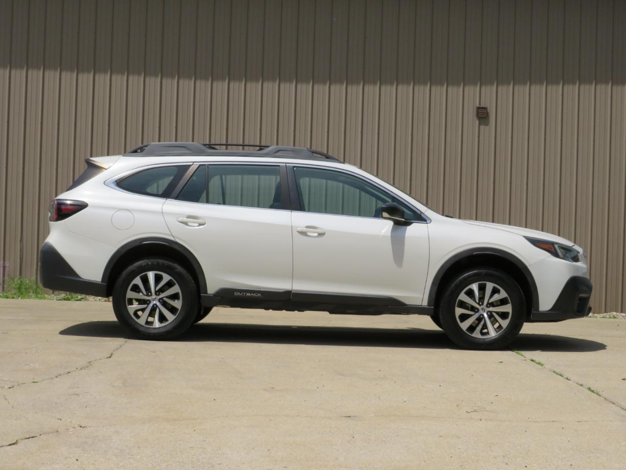Subaru Outback Base 2020