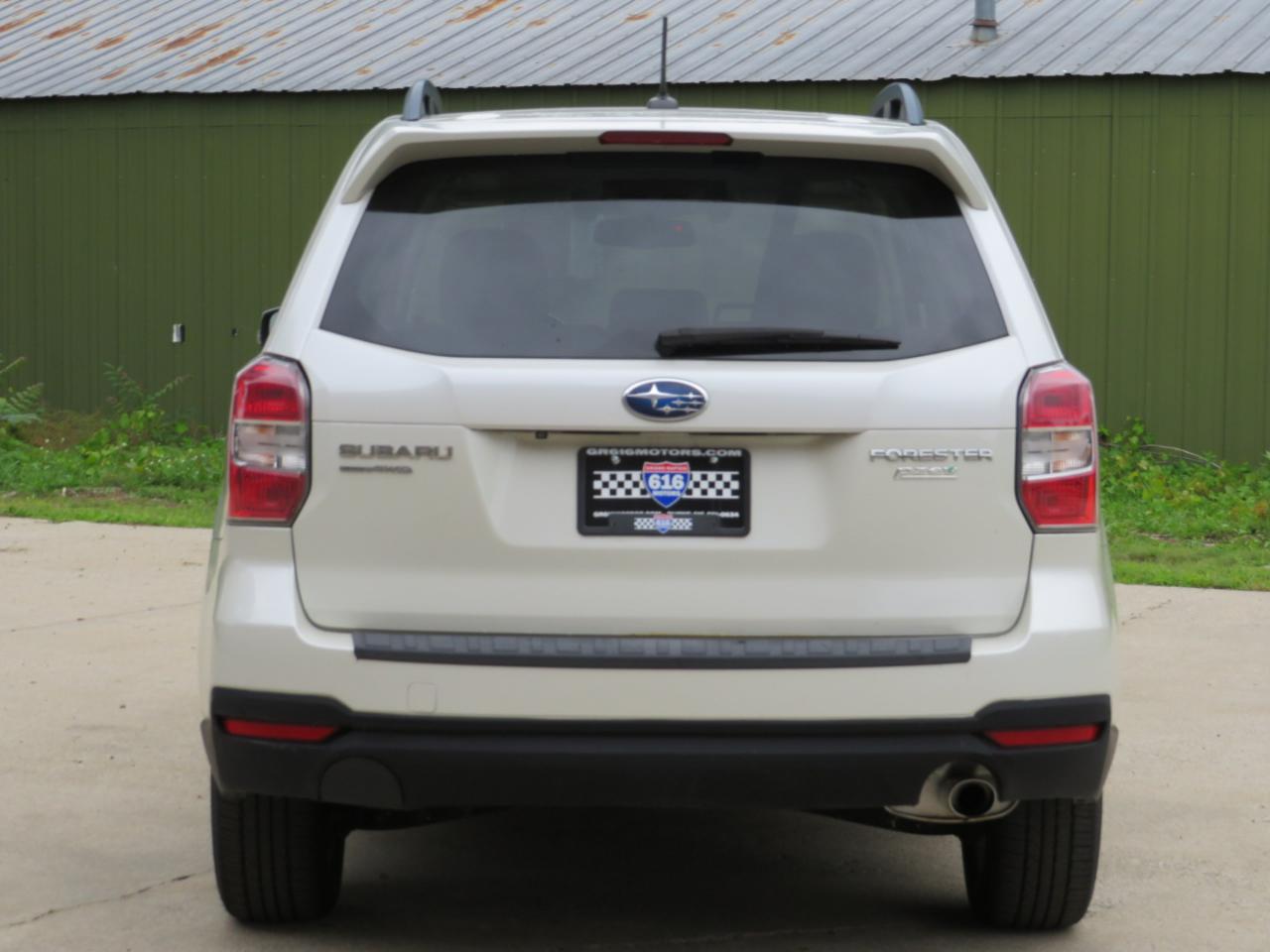 Subaru Forester 2.5i Touring 2015