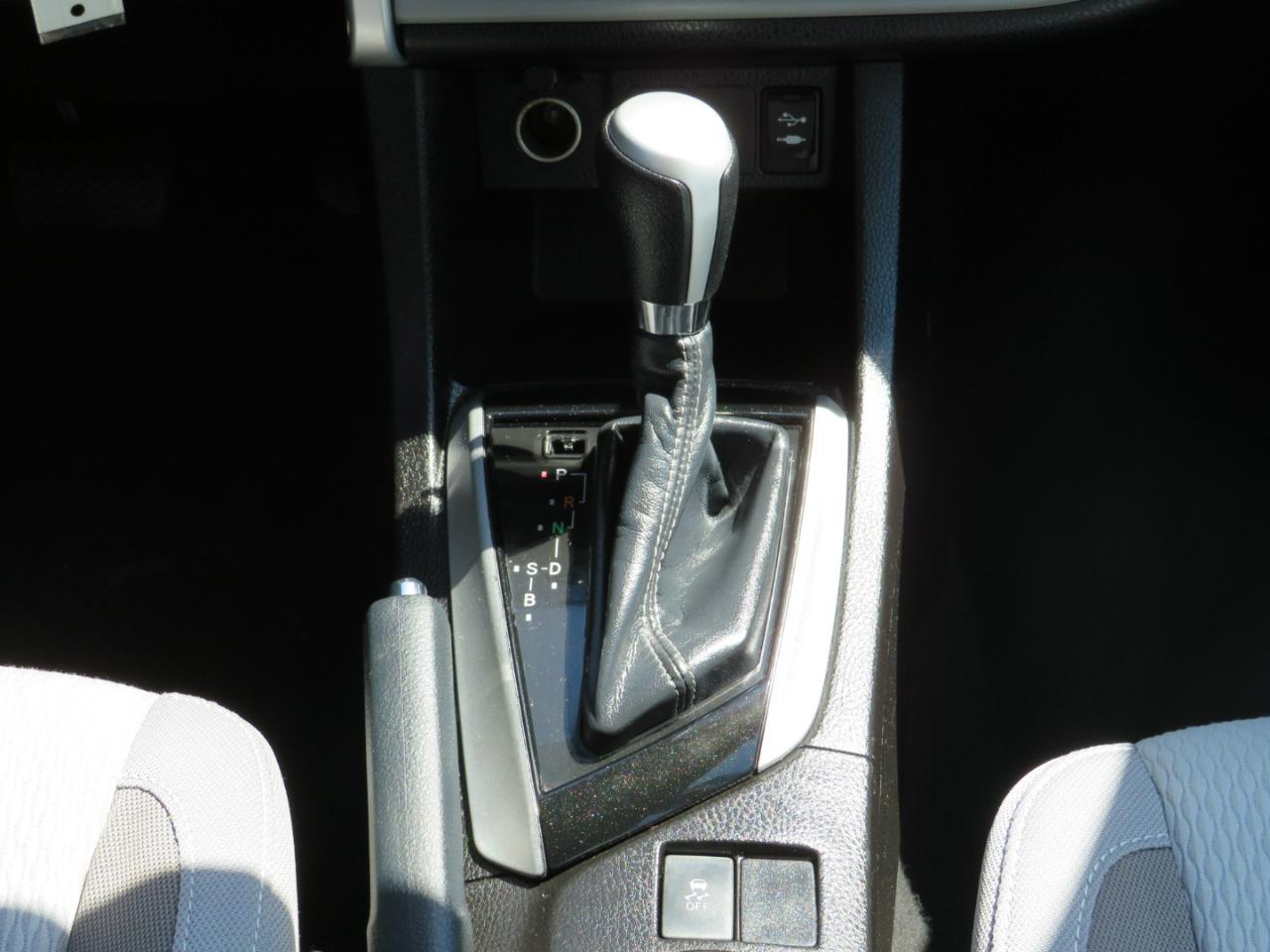 Toyota Corolla L CVT 2018