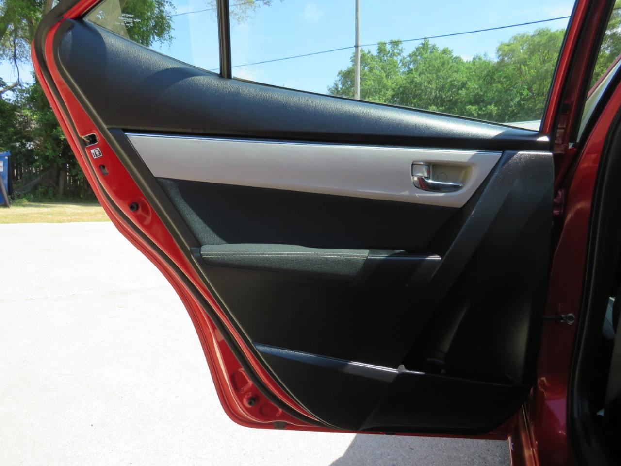 Toyota Corolla L CVT 2018