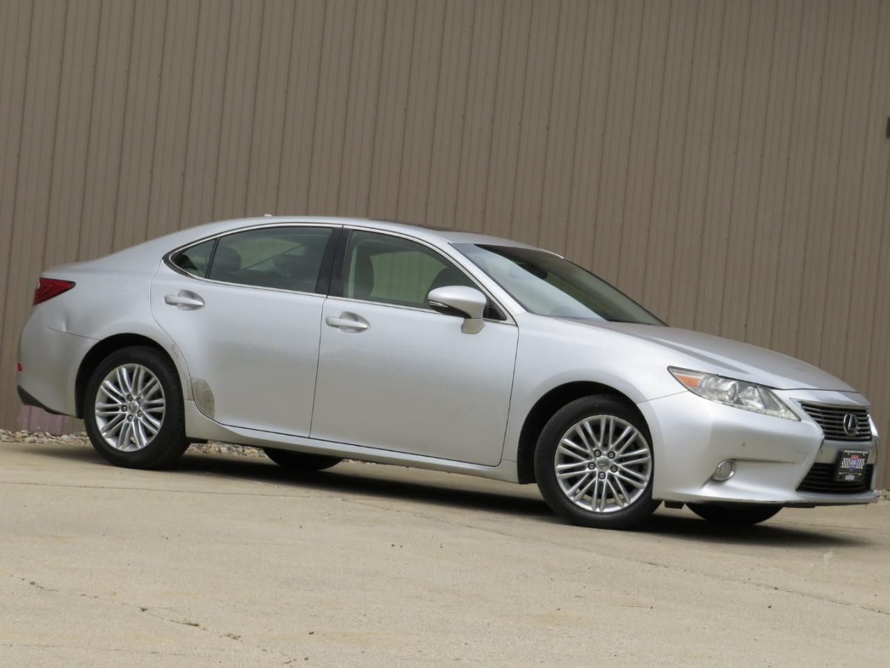 Lexus ES 350 Sedan 2013