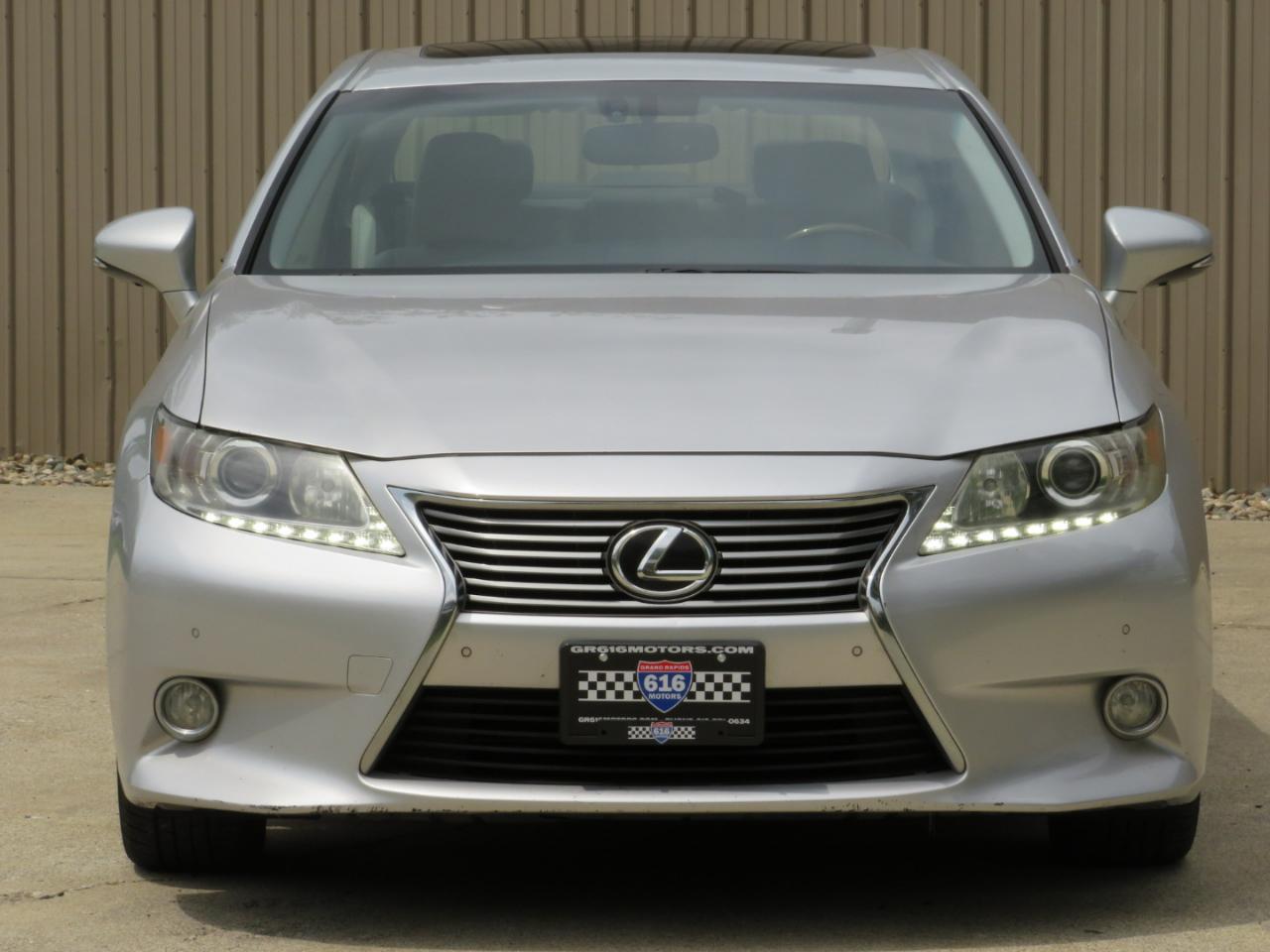 Lexus ES 350 Sedan 2013