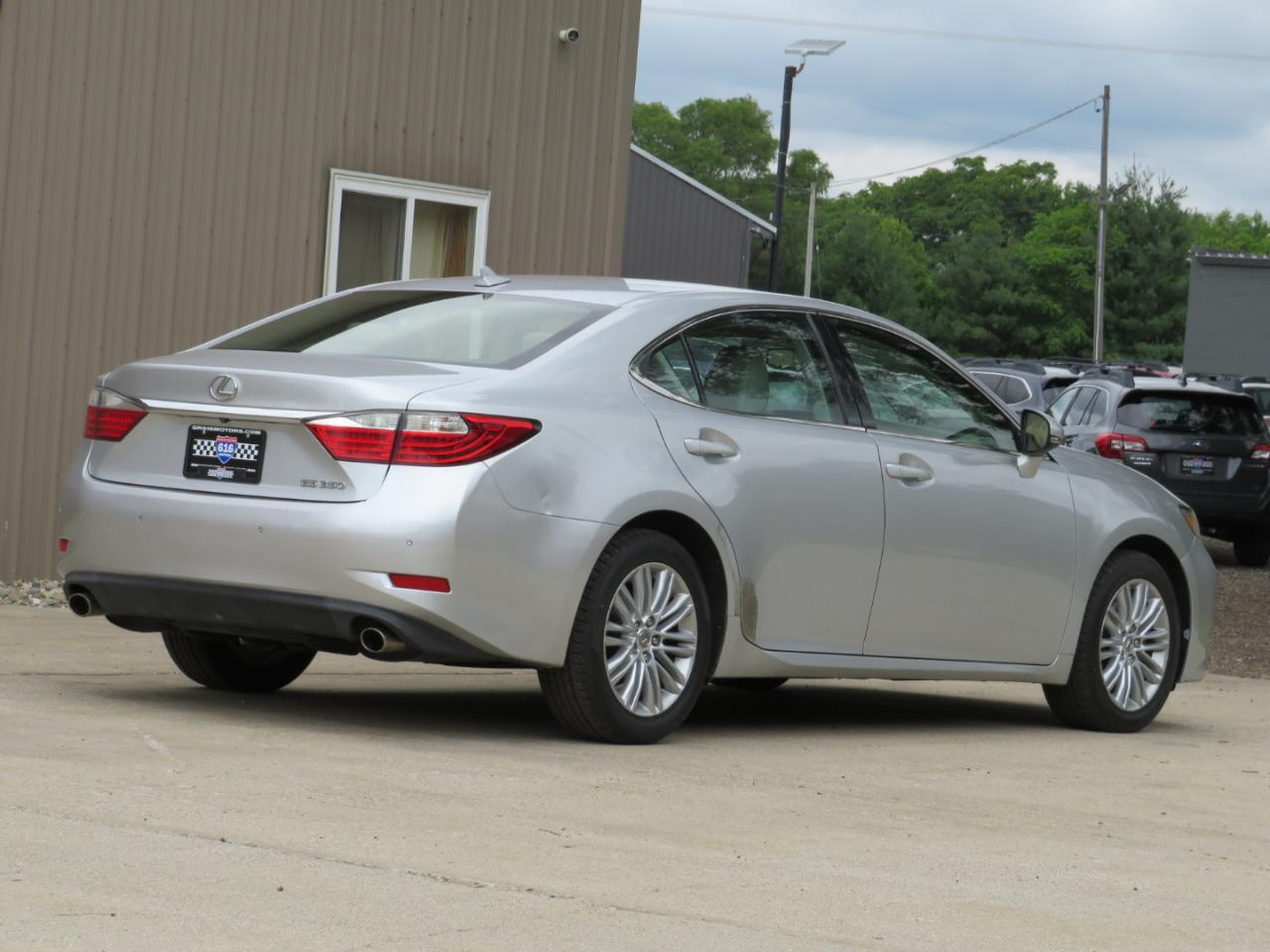 Lexus ES 350 Sedan 2013