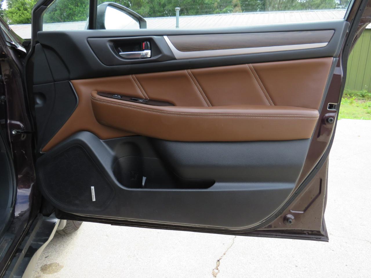 Subaru Outback 2.5i Touring 2017