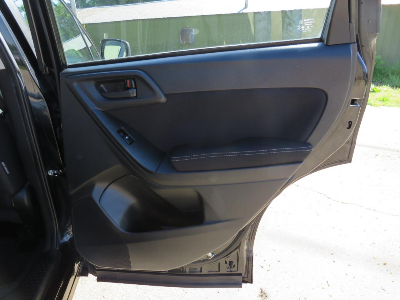 Subaru Forester 2.5i Premium 2015