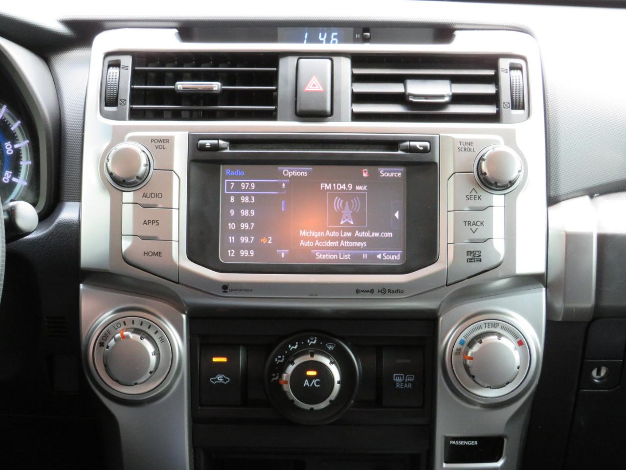 Toyota 4Runner SR5 4WD 2016