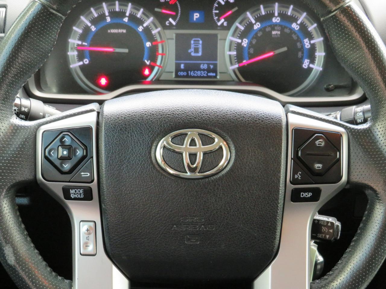 Toyota 4Runner SR5 4WD 2016