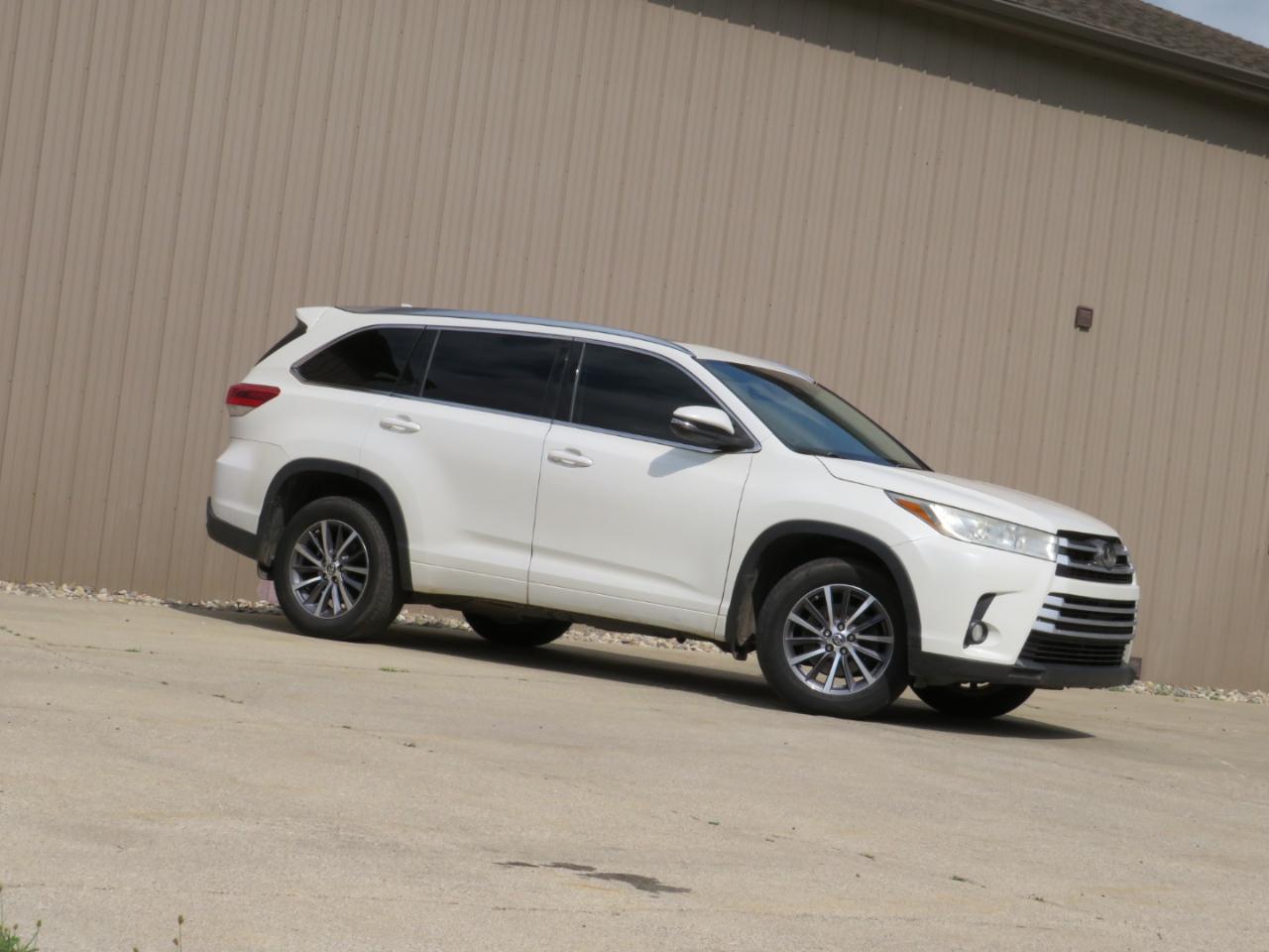Toyota Highlander XLE AWD V6 2018