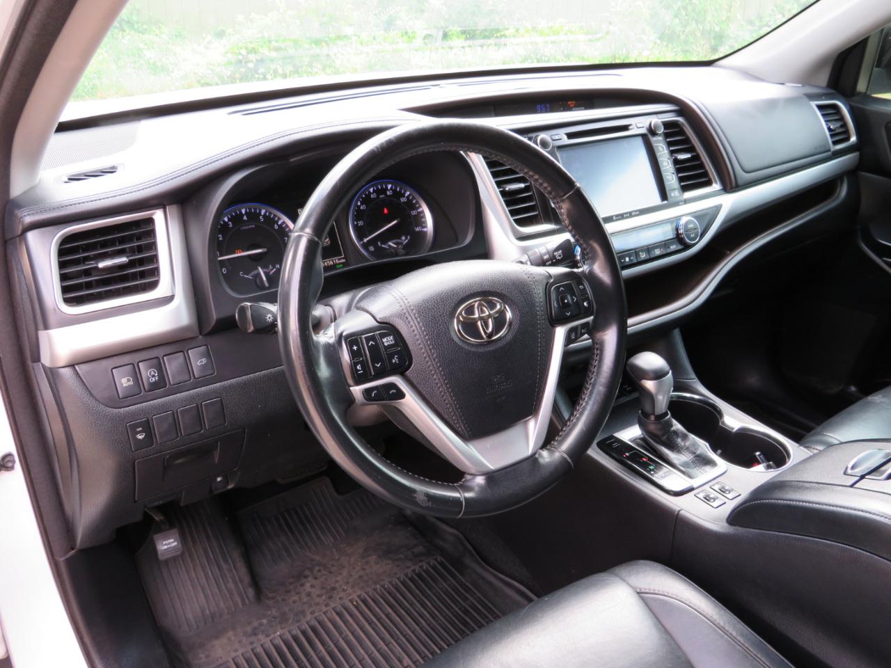Toyota Highlander XLE AWD V6 2018