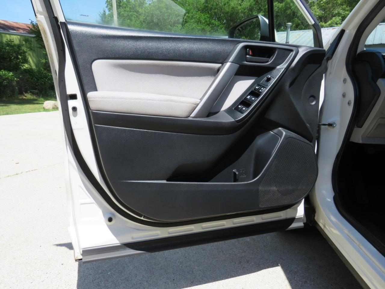 Subaru Forester 2.5i Premium 2015