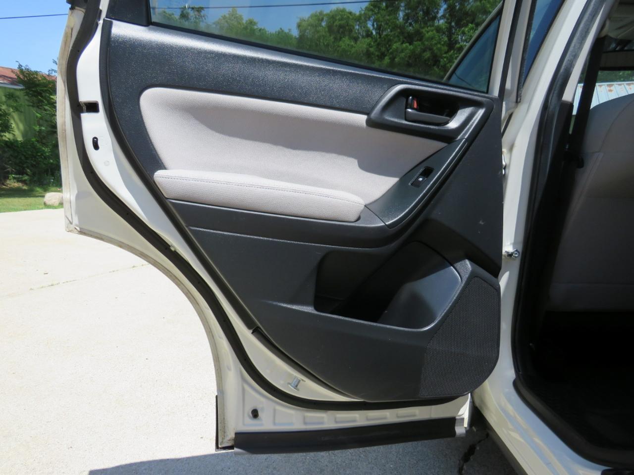 Subaru Forester 2.5i Premium 2015