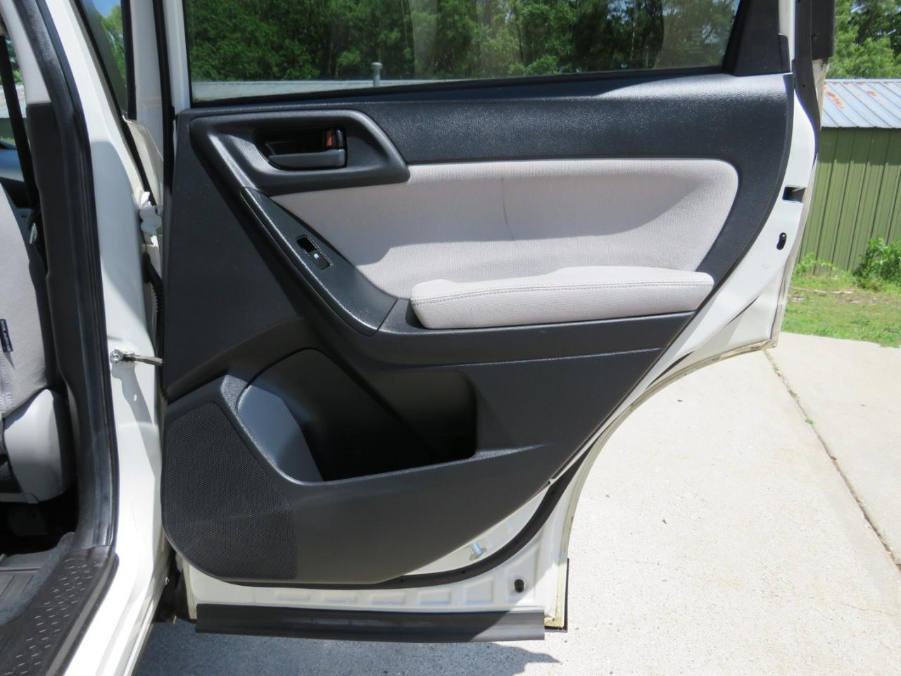 Subaru Forester 2.5i Premium 2015
