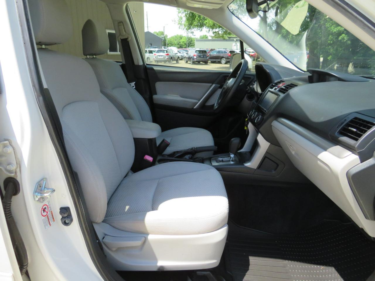 Subaru Forester 2.5i Premium 2015