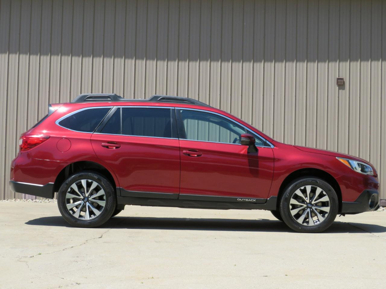 Subaru Outback 2.5i Limited 2015