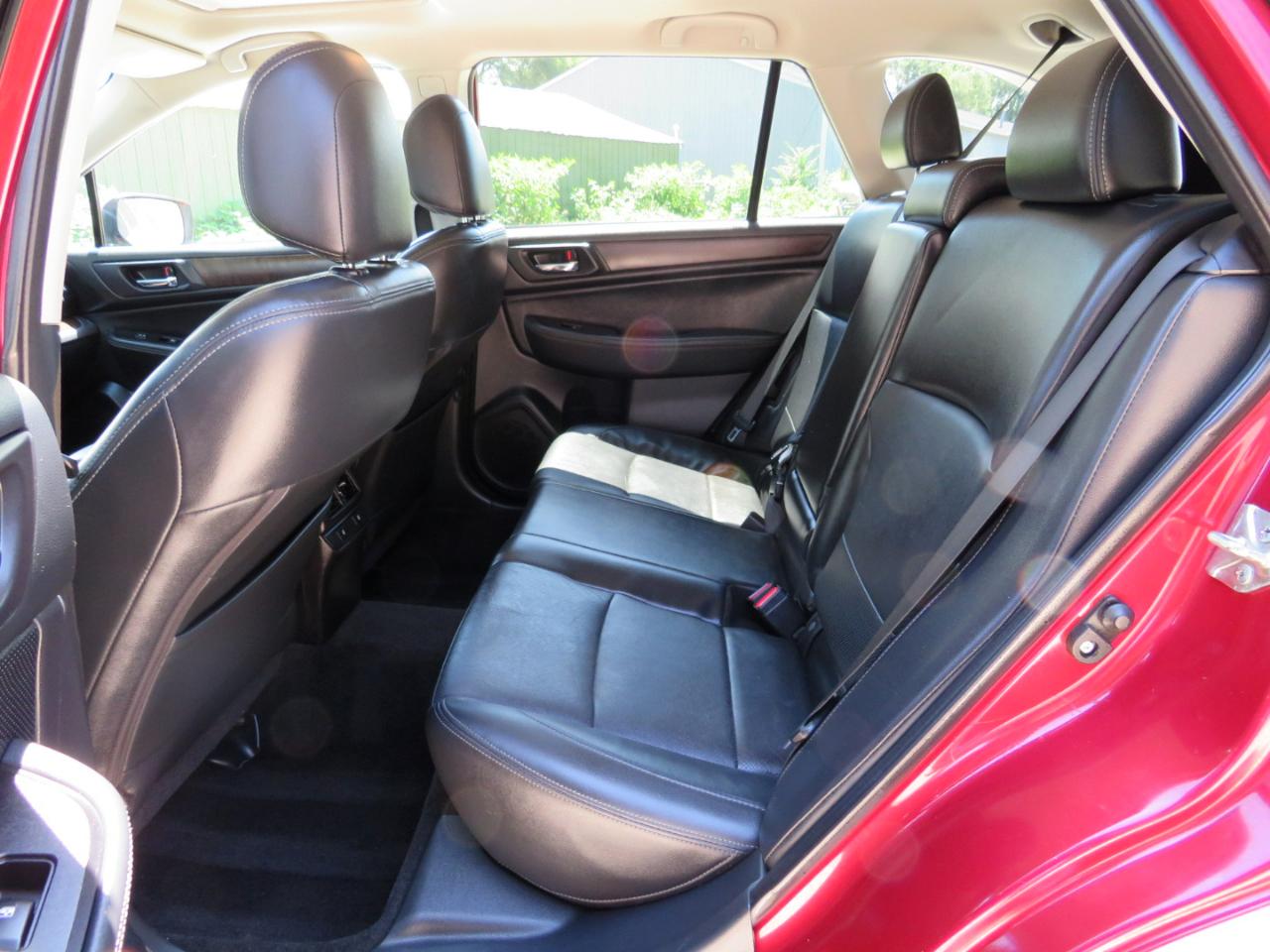 Subaru Outback 2.5i Limited 2015