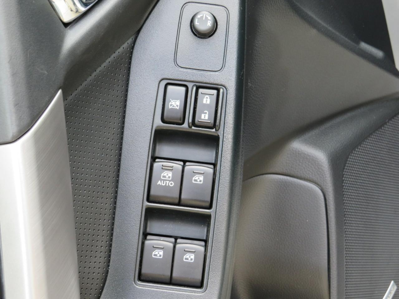 Subaru Forester 2.5i Touring 2015