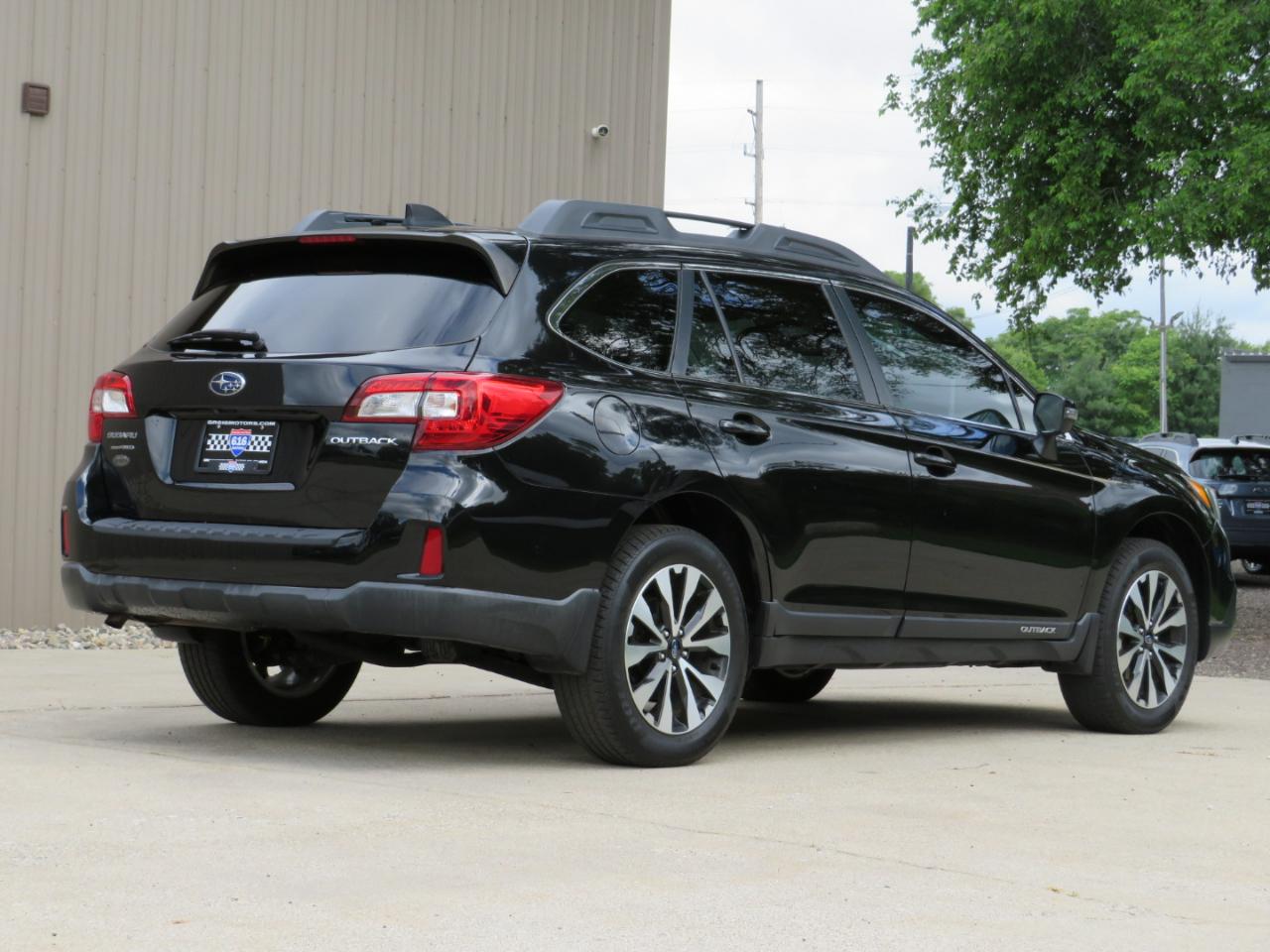 Subaru Outback 2.5i Limited 2016