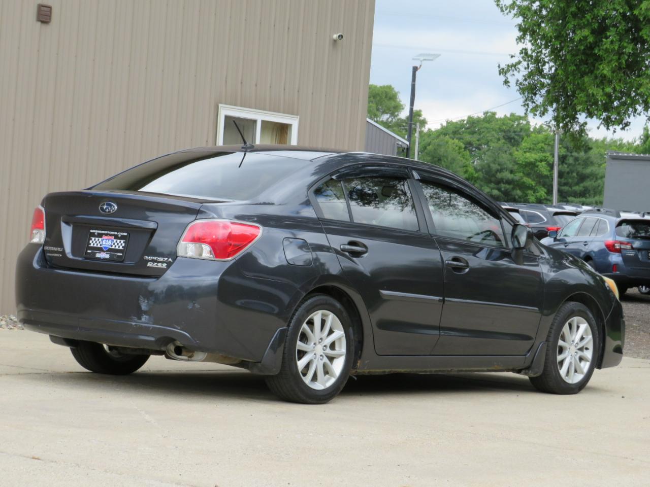 Subaru Impreza 2.0i Premium 4-Door w/All Weather Package 2013
