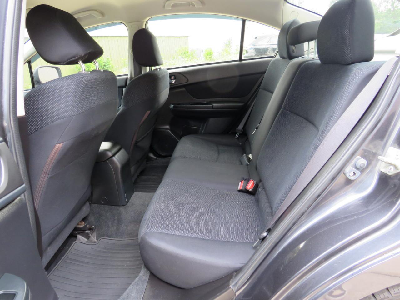 Subaru Impreza 2.0i Premium 4-Door w/All Weather Package 2013