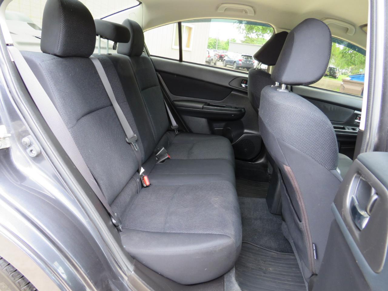 Subaru Impreza 2.0i Premium 4-Door w/All Weather Package 2013