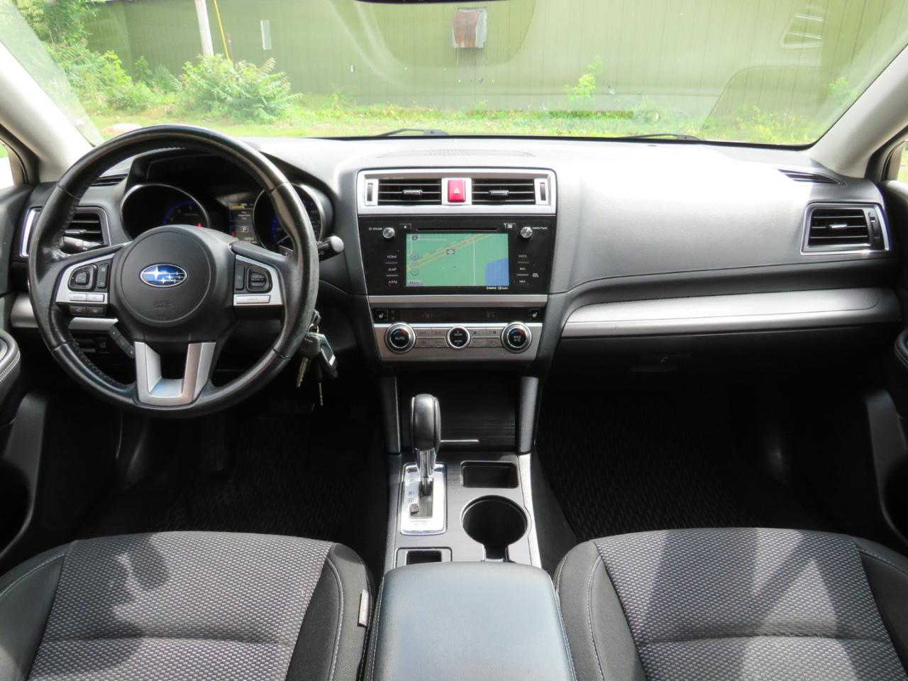 Subaru Outback 2.5i Premium 2015