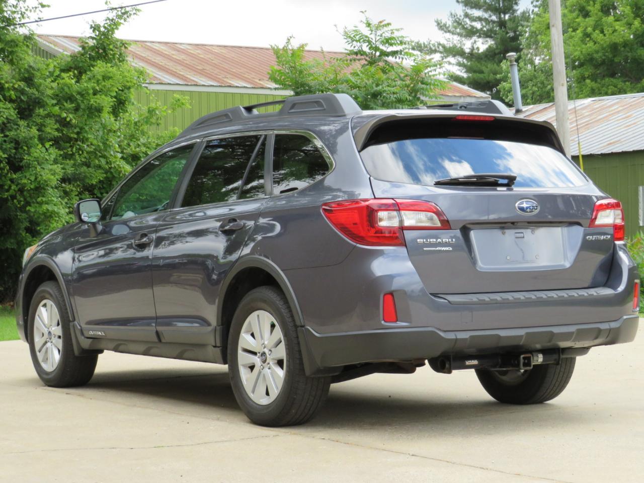 Subaru Outback 2.5i Premium 2015