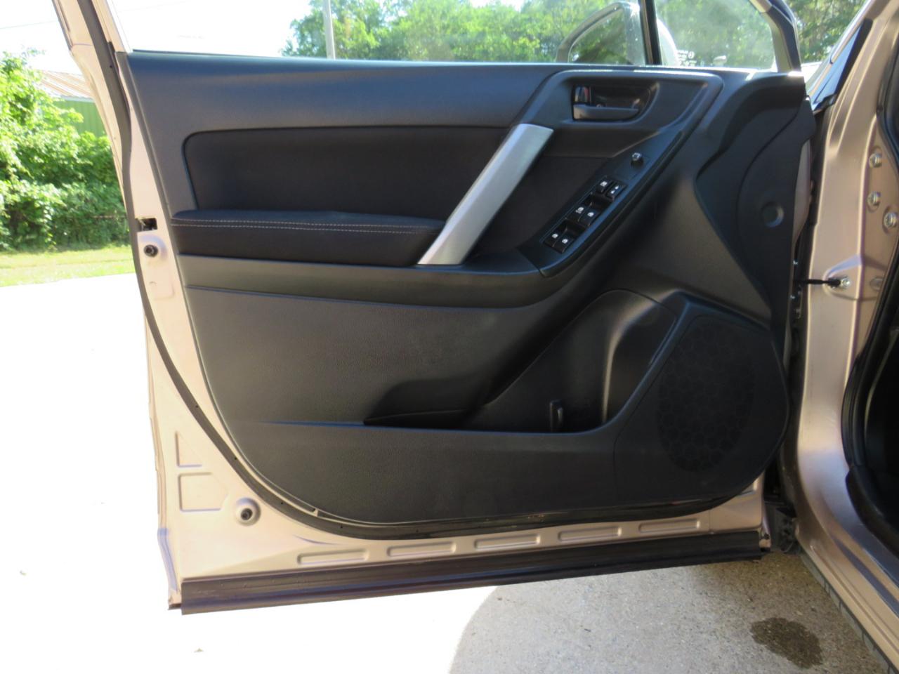 Subaru Forester 2.5i Premium 2015