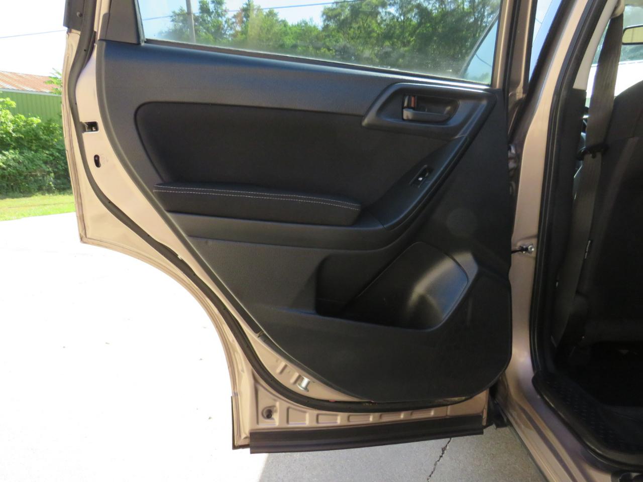 Subaru Forester 2.5i Premium 2015