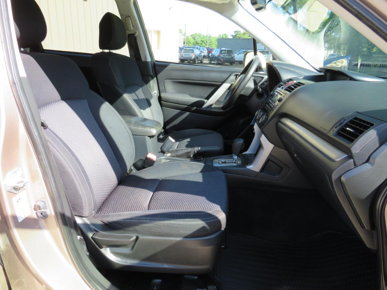Subaru Forester 2.5i Premium 2015