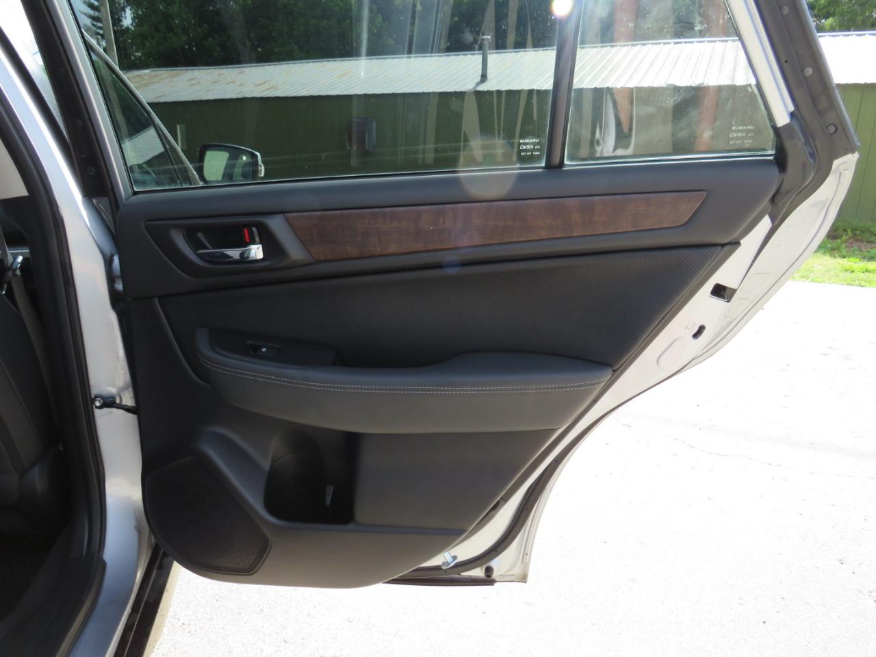 Subaru Outback 2.5i Limited 2017