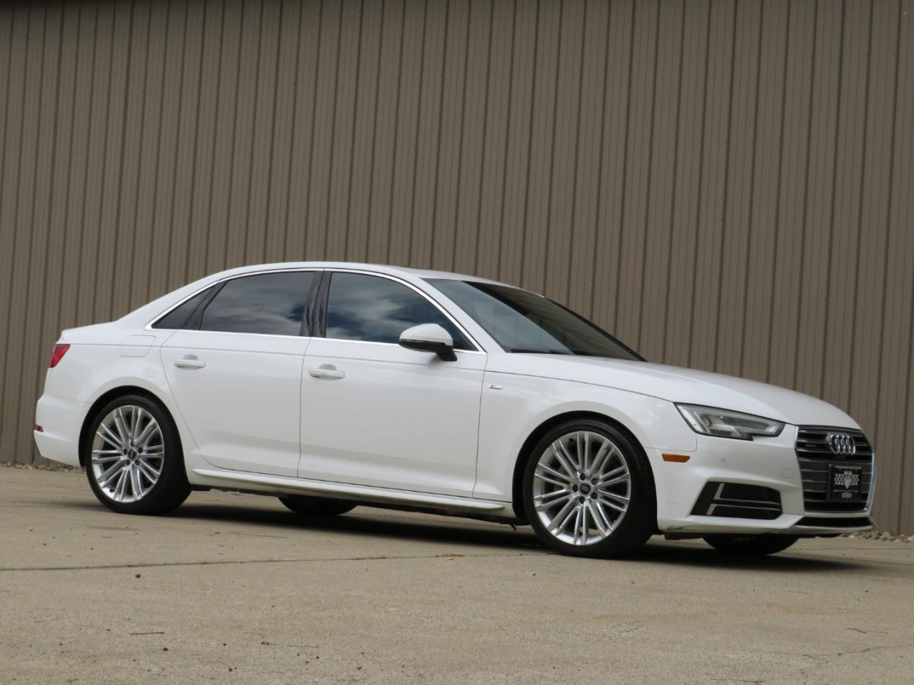 Audi A4 2.0T Prestige quattro Sedan 2017