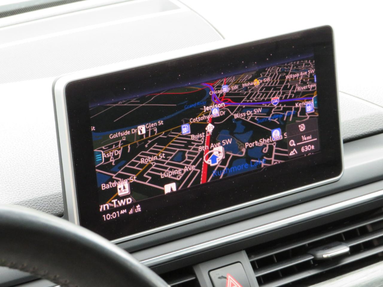 Audi A4 2.0T Prestige quattro Sedan 2017