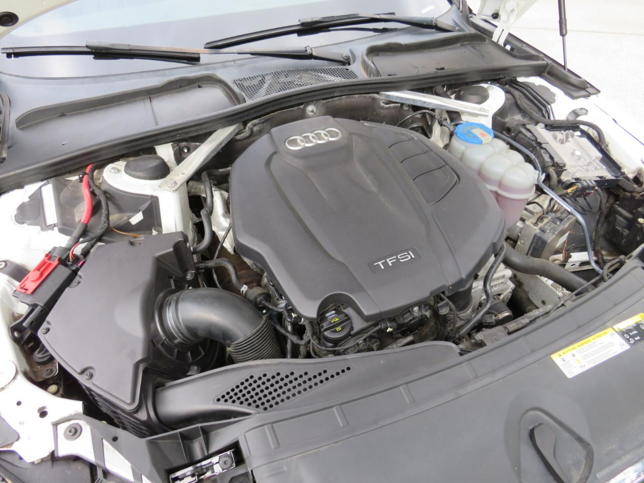 Audi A4 2.0T Prestige quattro Sedan 2017