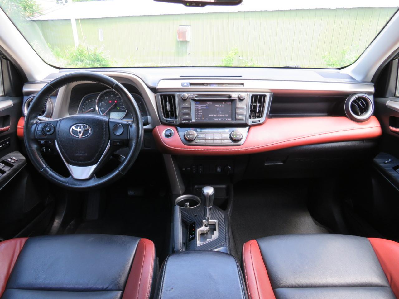 Toyota RAV4 Limited AWD 2014