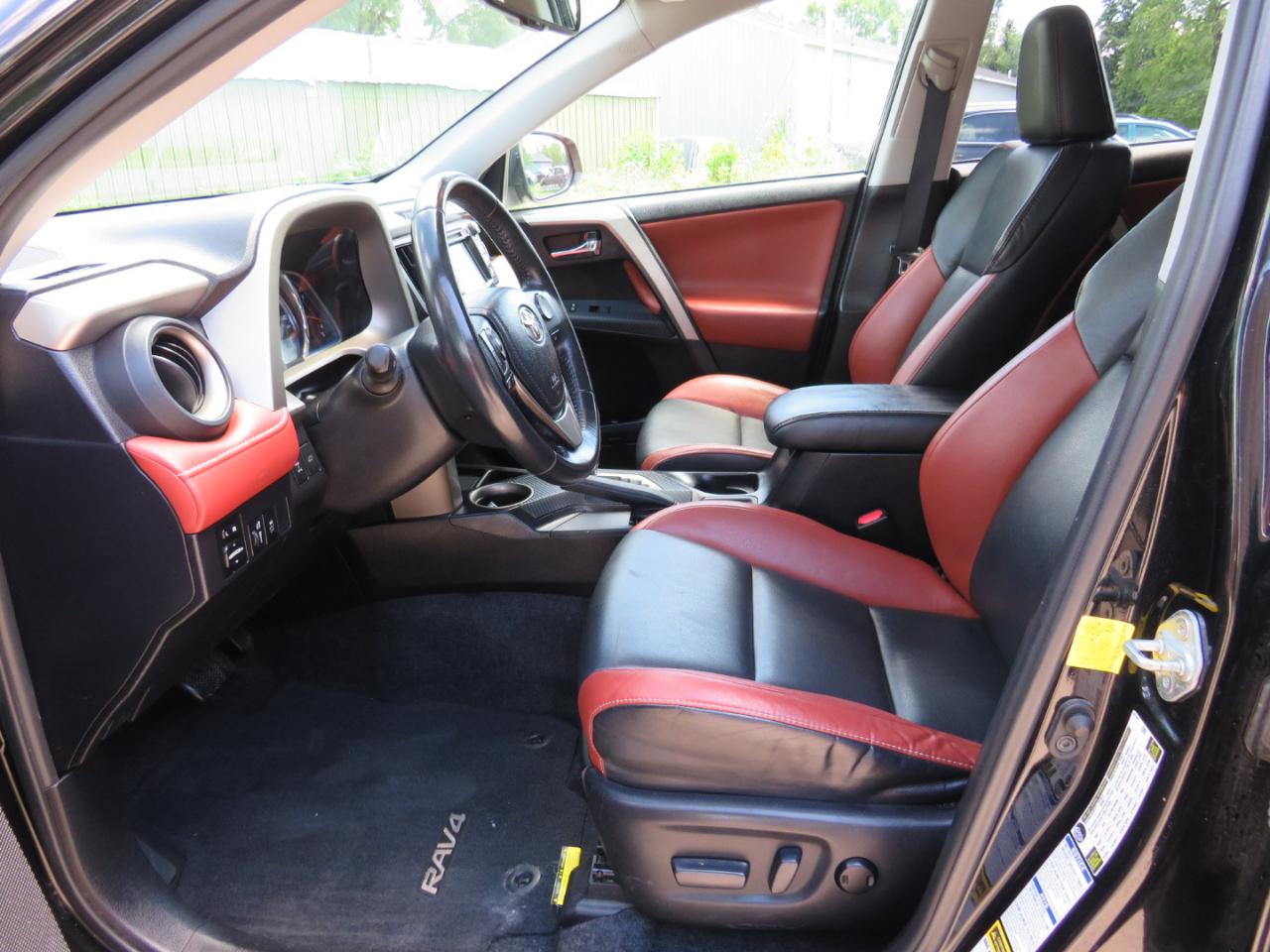 Toyota RAV4 Limited AWD 2014