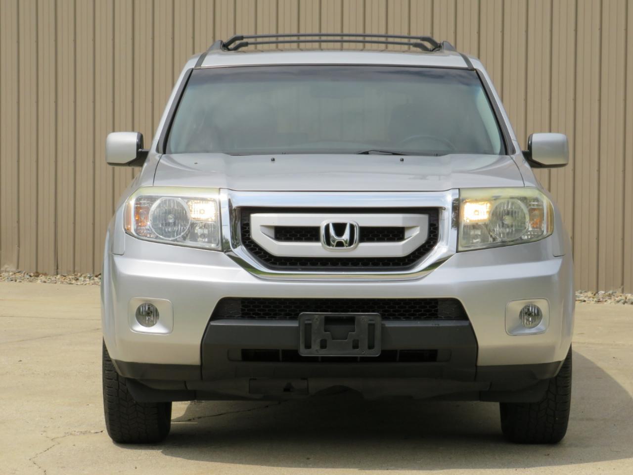 Honda Pilot EX-L 4WD 5-Spd AT with DVD 2011