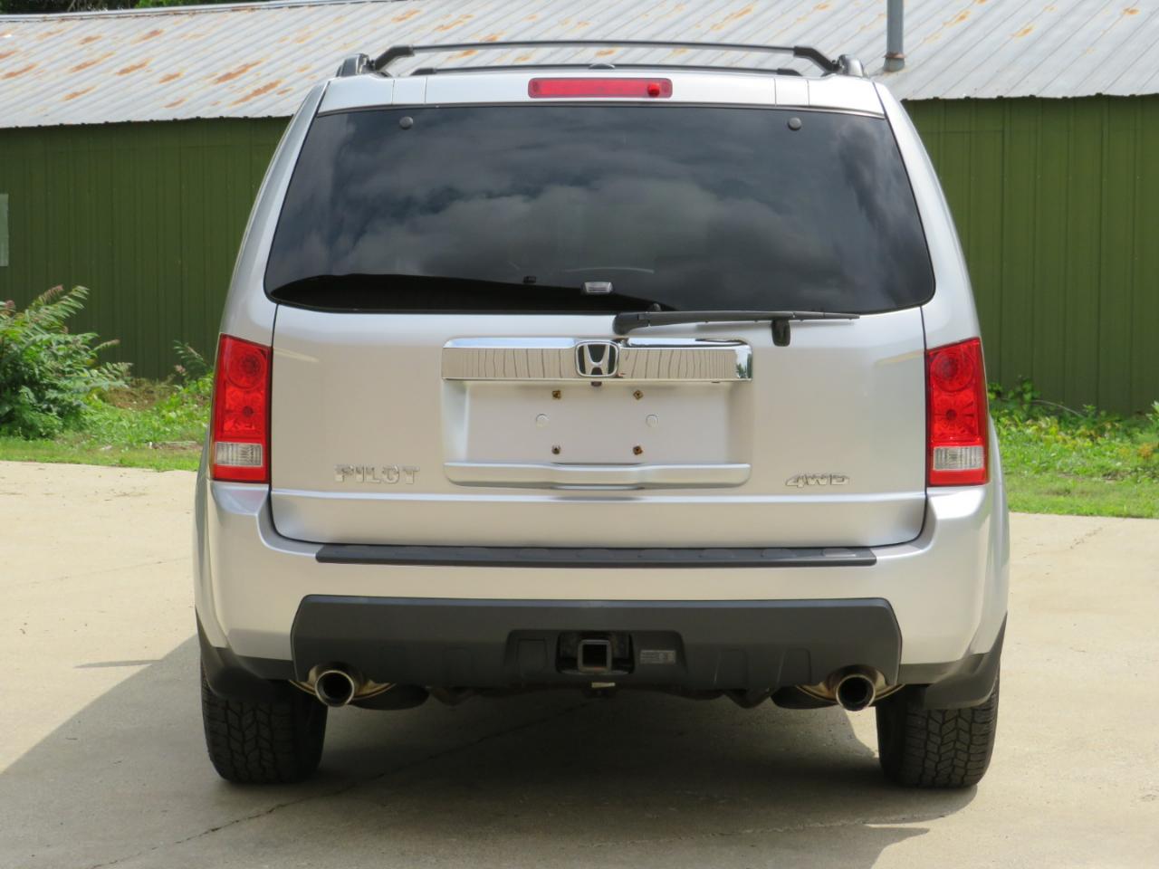 Honda Pilot EX-L 4WD 5-Spd AT with DVD 2011