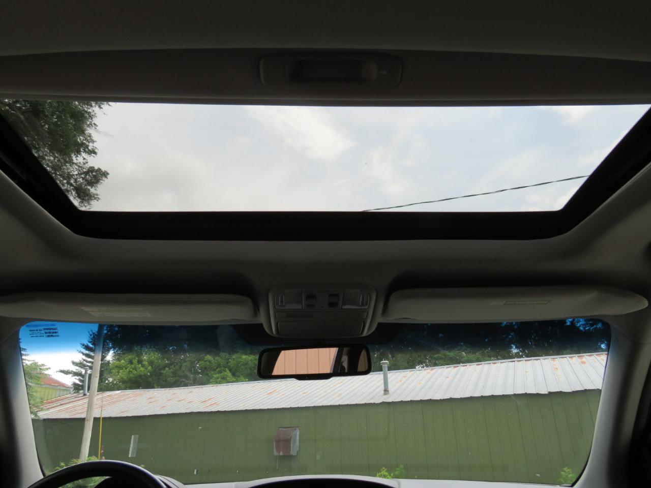 Honda Pilot EX-L 4WD 5-Spd AT with DVD 2011