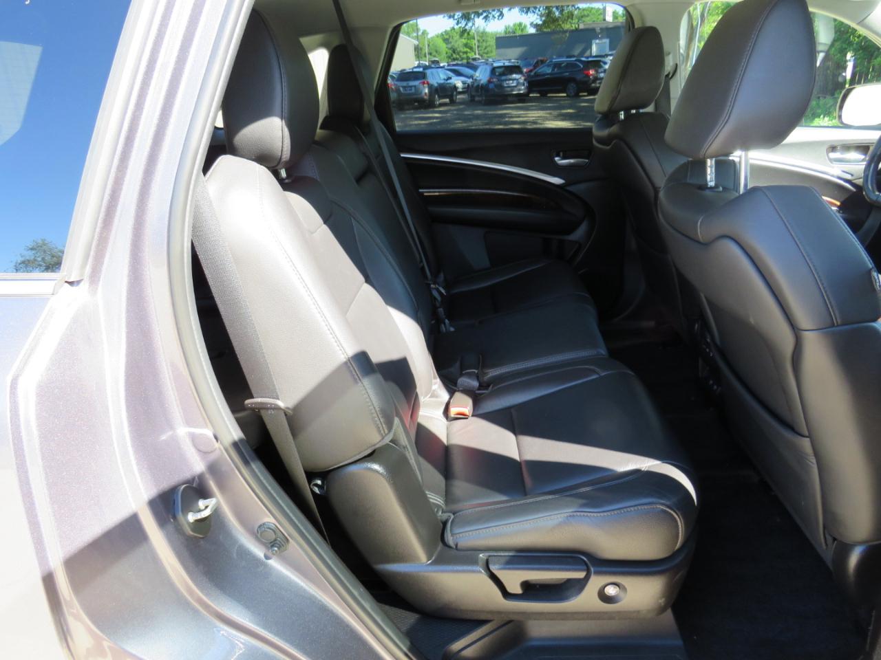Acura MDX SH-AWD 9-Spd AT w/Tech Package 2018