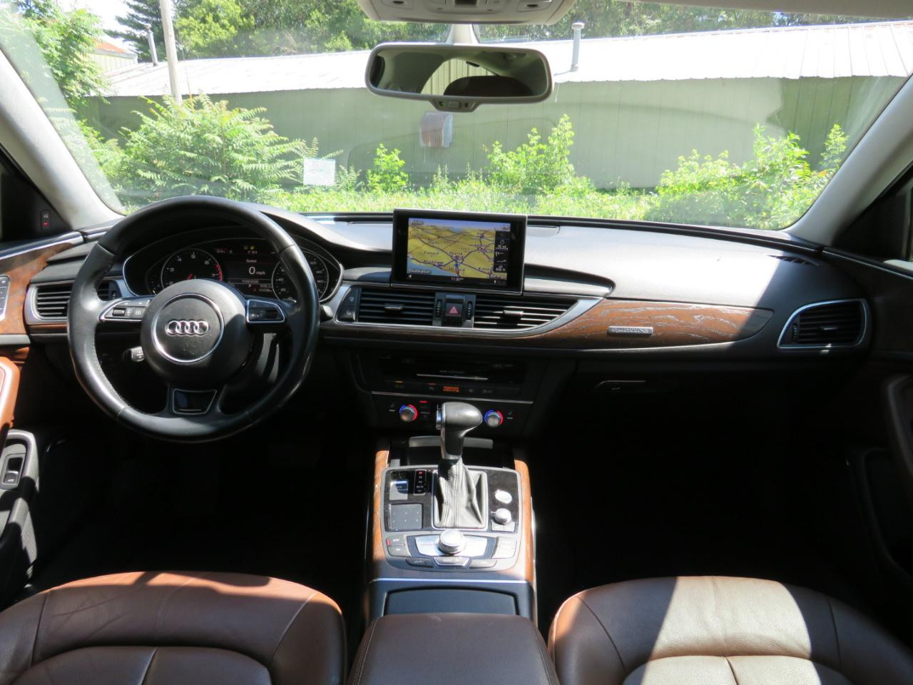 Audi A6 3.0T Premium Plus quattro 2015