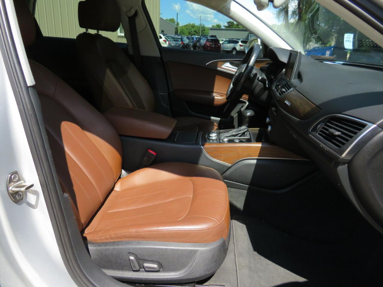Audi A6 3.0T Premium Plus quattro 2015