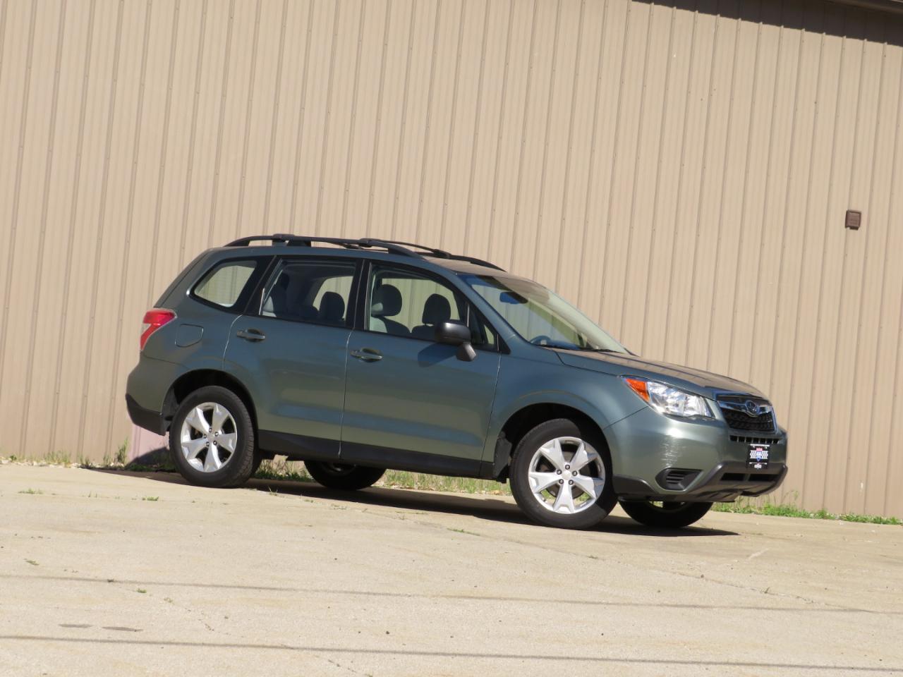 Subaru Forester 2.5i Premium 4D SUV 2016