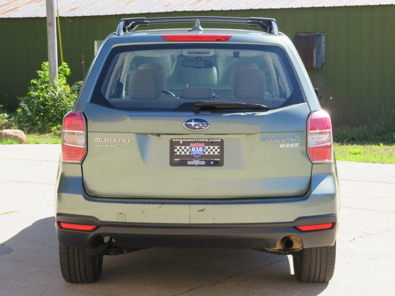 Subaru Forester 2.5i Premium 4D SUV 2016