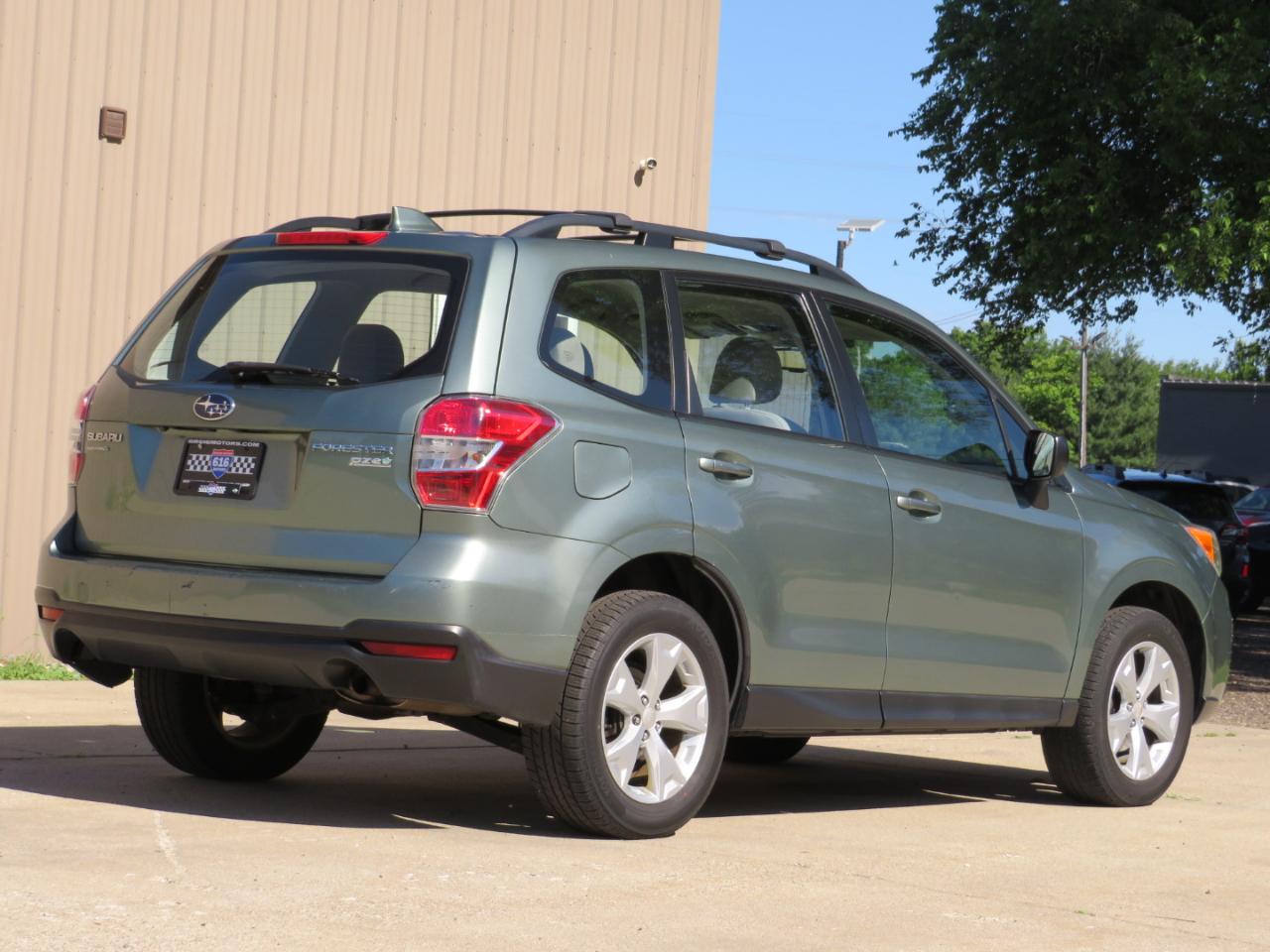 Subaru Forester 2.5i Premium 4D SUV 2016