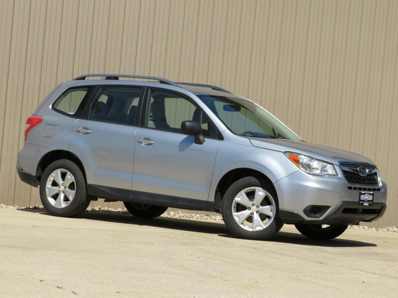 Subaru Forester 2.5i Premium PZEV CVT 2016