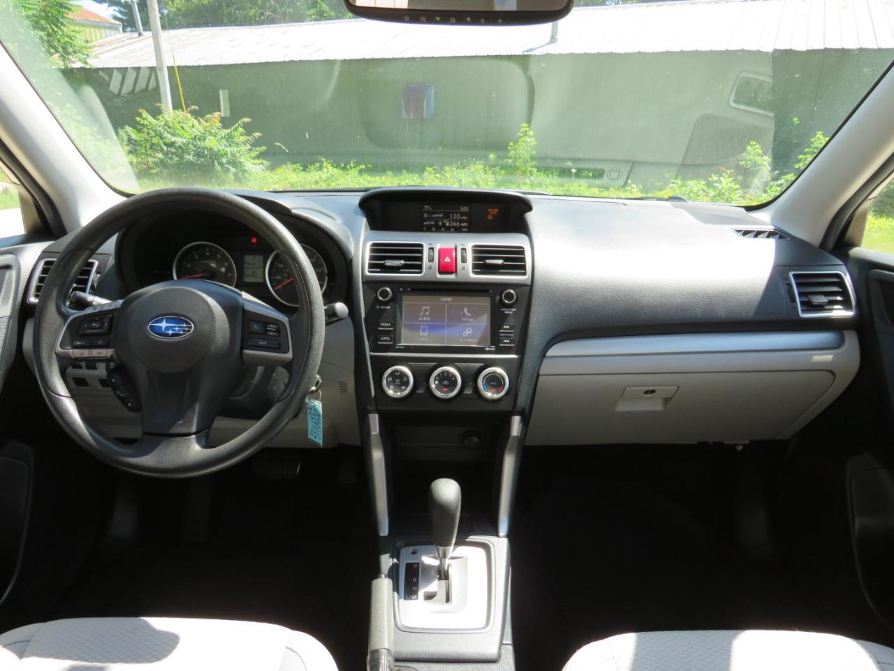 Subaru Forester 2.5i Premium PZEV CVT 2016