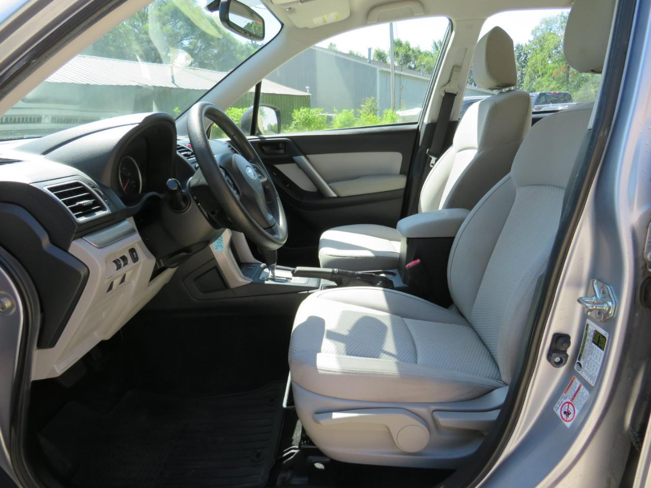 Subaru Forester 2.5i Premium PZEV CVT 2016