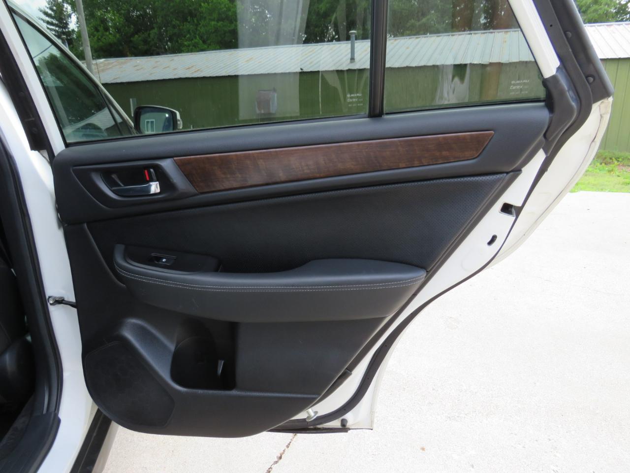 Subaru Outback 2.5i Limited 2016