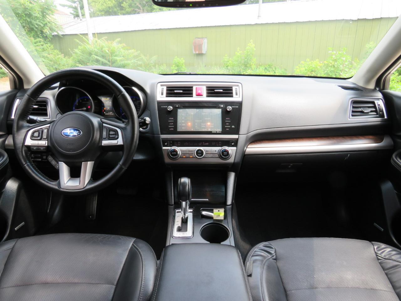 Subaru Outback 2.5i Limited 2015