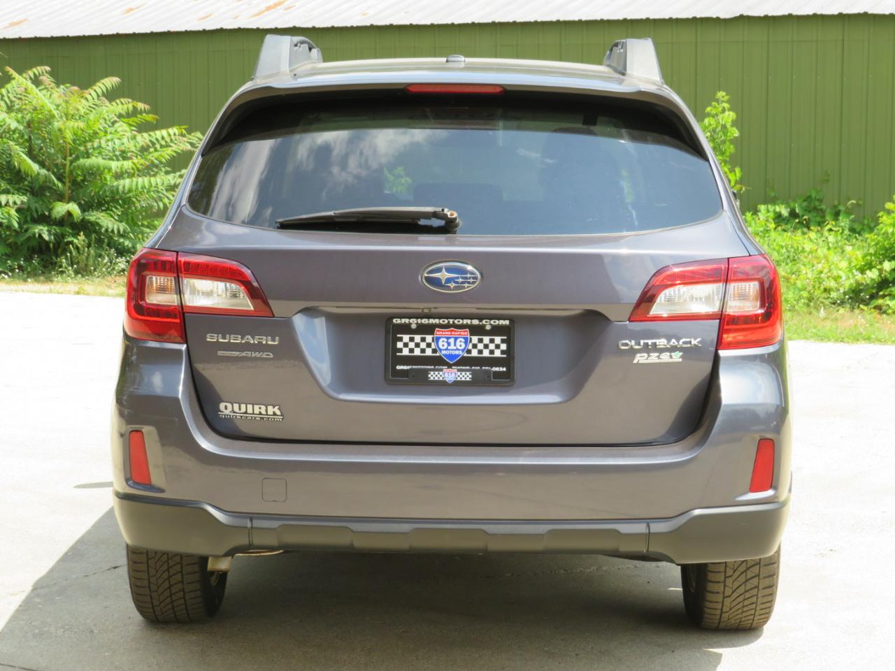 Subaru Outback 2.5i Limited 2015